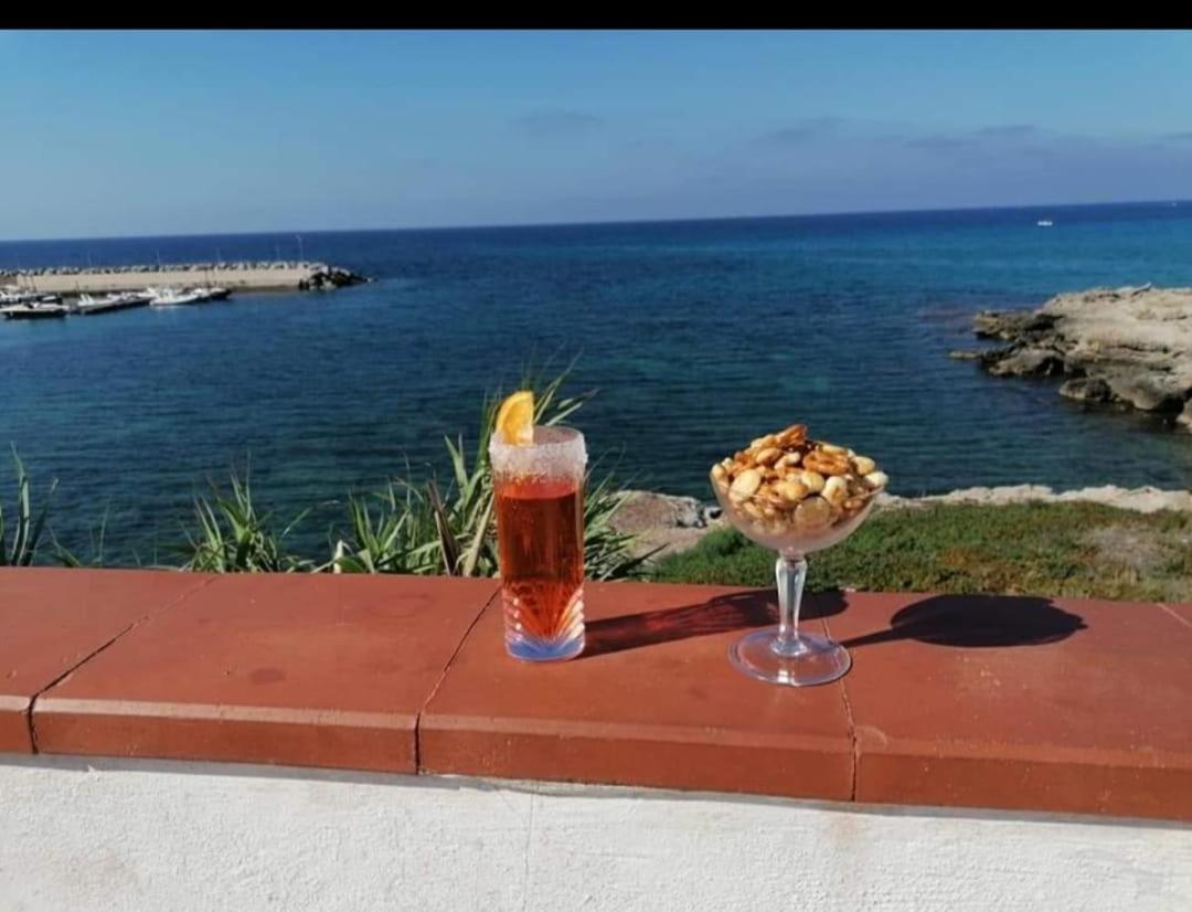 La Terrazza Sul Mare Monolocale Con Terrazza Vicino Aereoporto&Mare Sicilian Vintage Style Beach House Cinisi Eksteriør billede